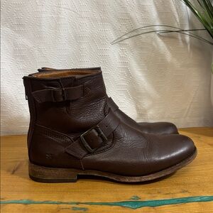 FRYE Tyler engineer Moto Leather ankle Boots 8